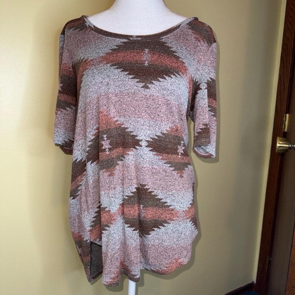 Maurices Aztec Print Short Sleeve Tunic in Brown and Pink